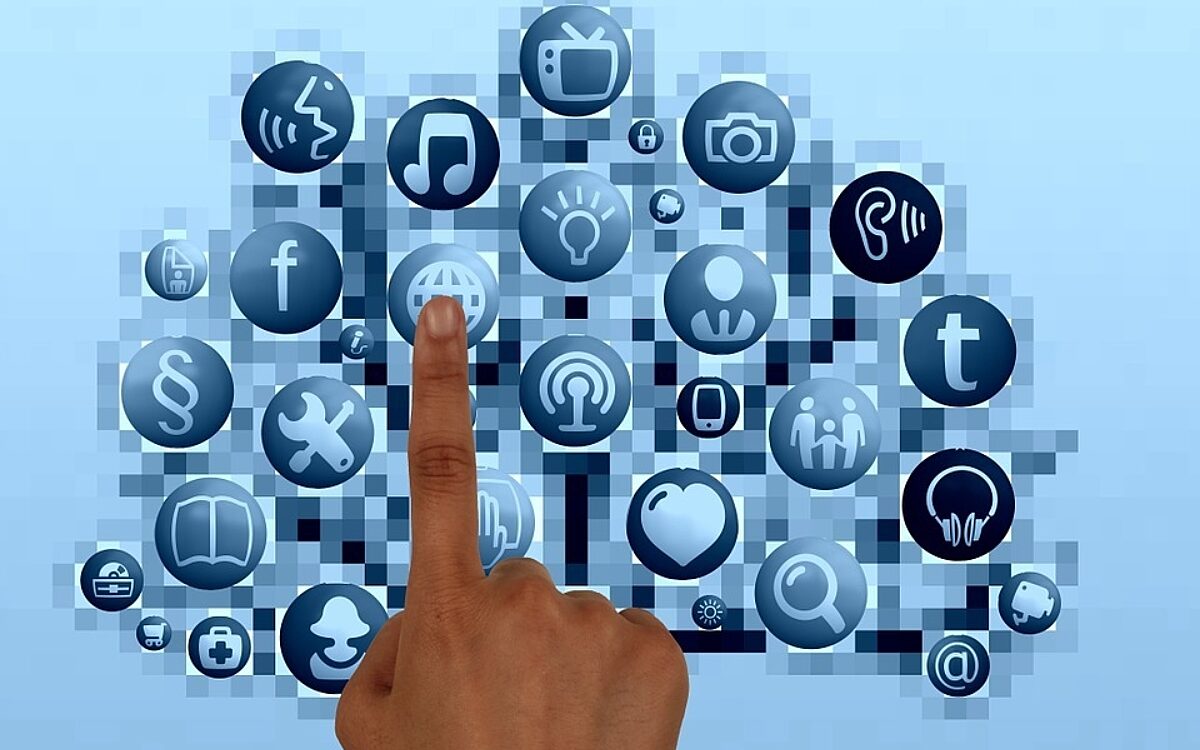 1467187652finger 769300 960 720 1467187652finger 769300 960 720